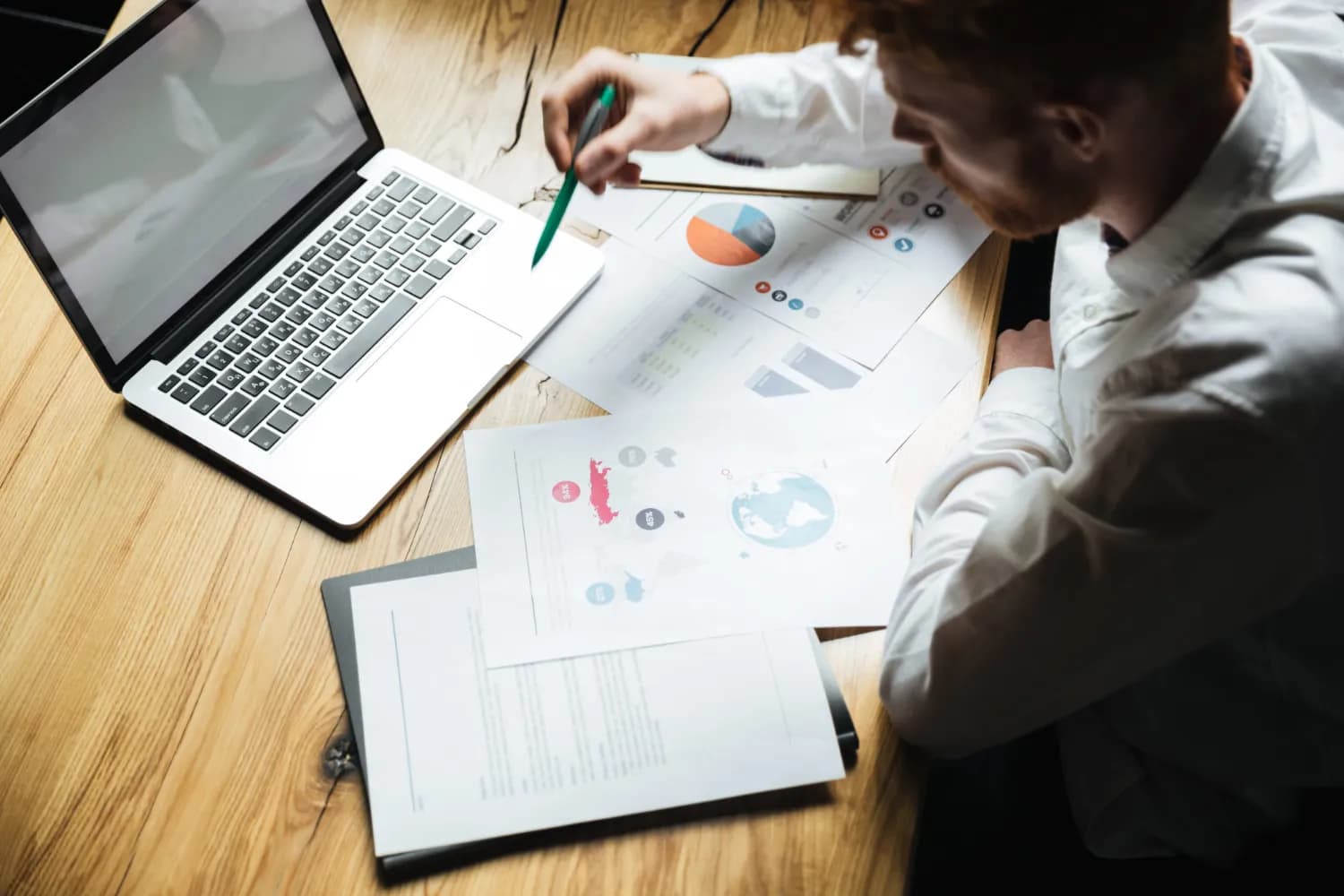 Stay Organised with Compliance & Reporting